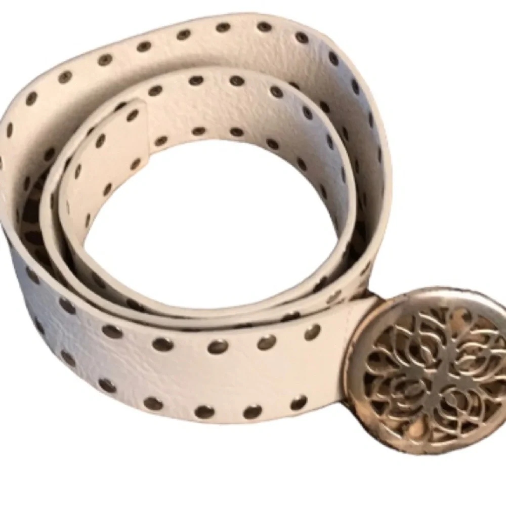 Calvin Klein size XL white studded leather wide belt with silver detail